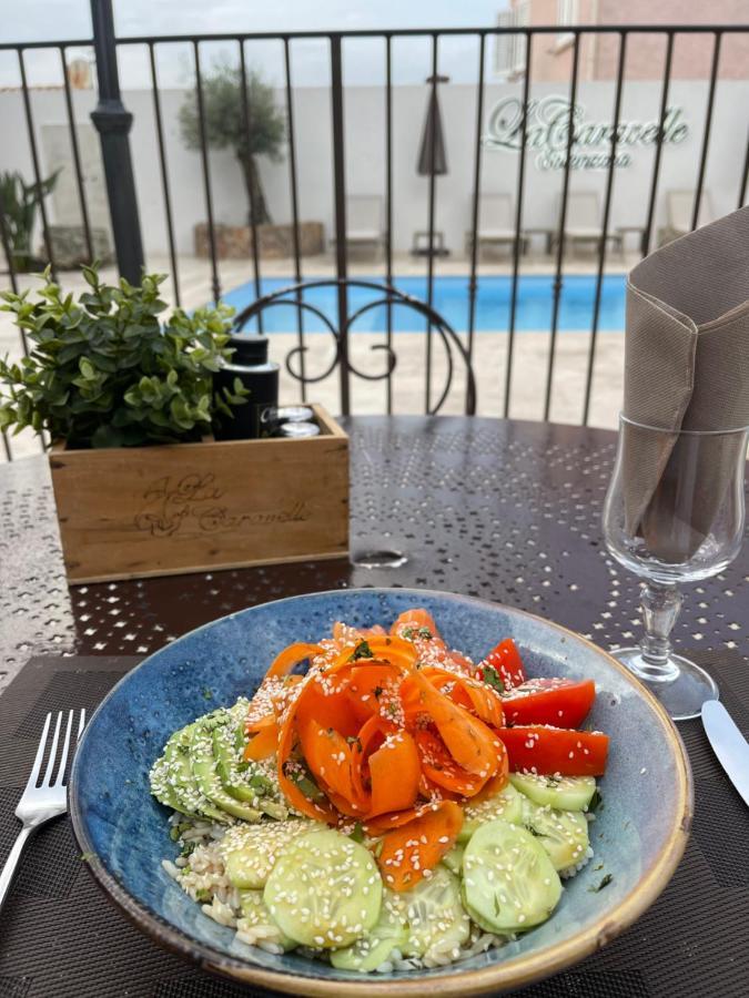 Hotel Restaurant La Caravelle Сари Соленцара Екстериор снимка