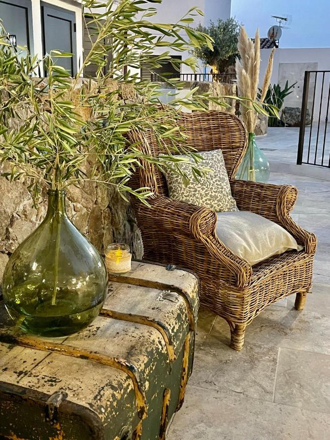 Hotel Restaurant La Caravelle Сари Соленцара Екстериор снимка