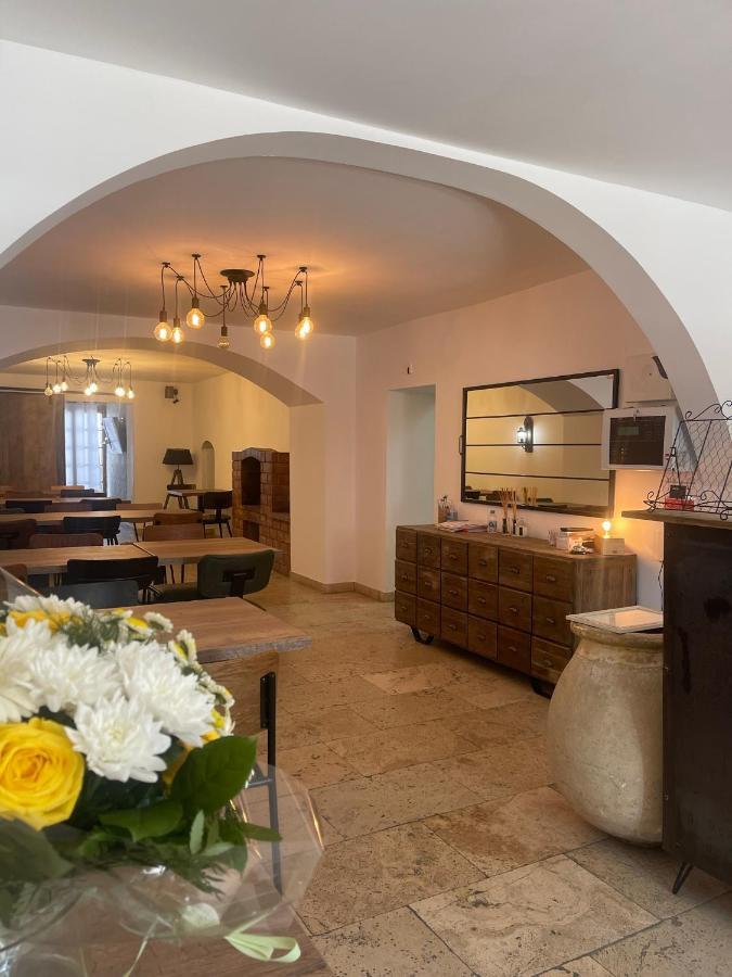 Hotel Restaurant La Caravelle Сари Соленцара Екстериор снимка